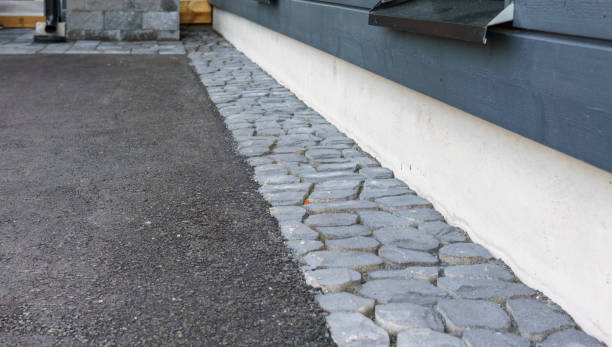 Best Driveway Paving Contractor  in Delavan, IL